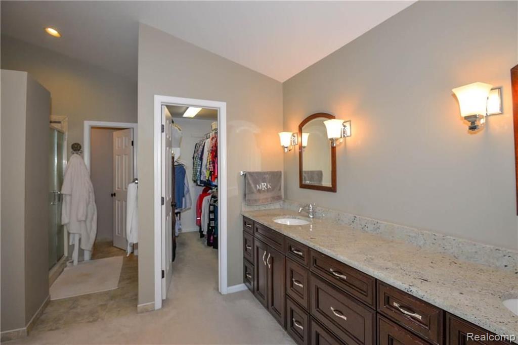 1708 Grandview Drive Rochester Hills, MI 48306 - Photo 32 of 39