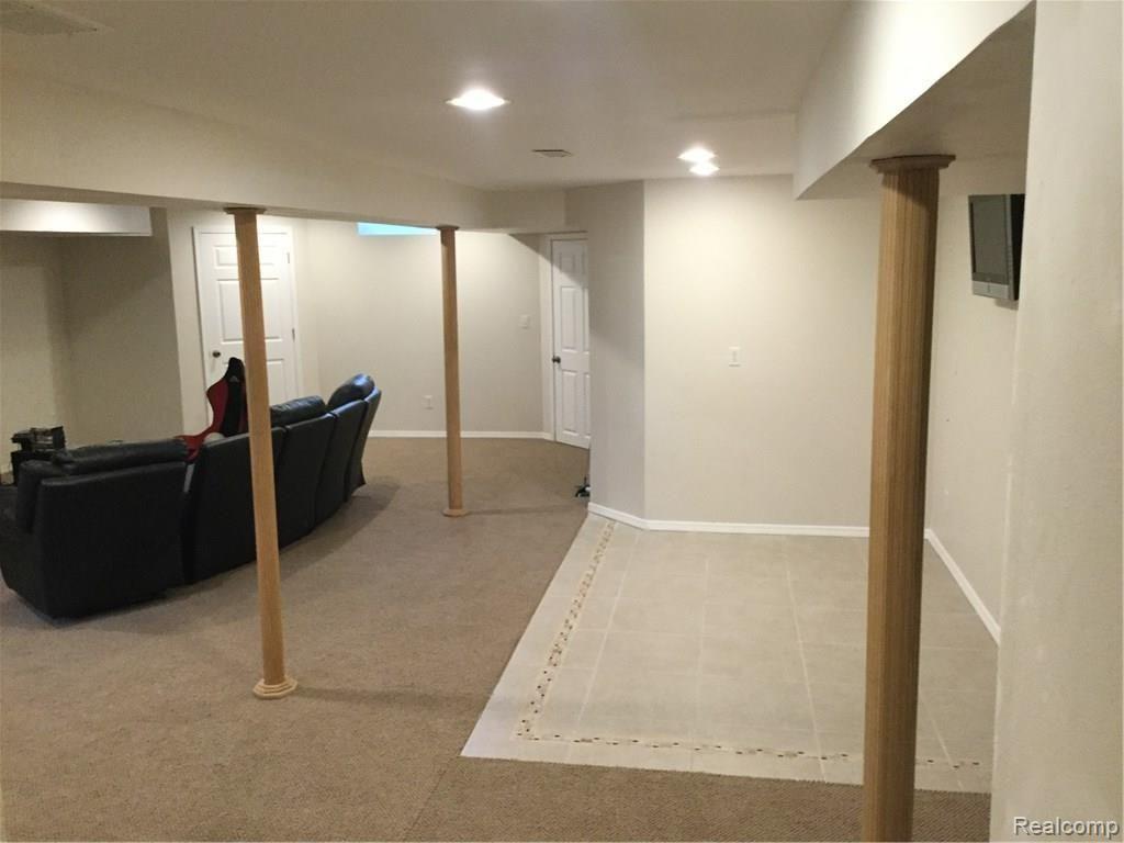 1662 Dunston Road Canton, MI 48188 - Photo 31 of 33 image9 (1).JPG
