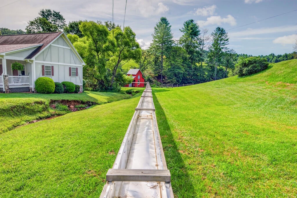 765 Waterwheel Road Galax, VA 24333 - Photo 36 of 148 Gallery Image 36