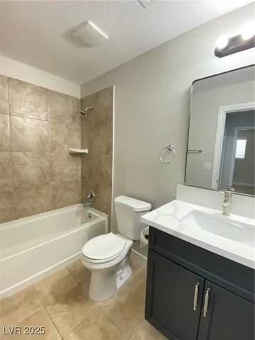 $2,200 | 3545 Moraga Drive, Las Vegas, NV 89103