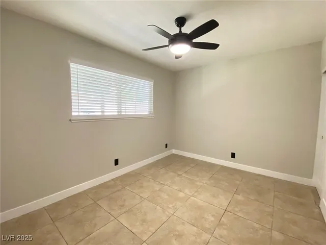 $2,200 | 3545 Moraga Drive, Las Vegas, NV 89103