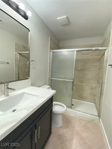 $2,200 | 3545 Moraga Drive, Las Vegas, NV 89103