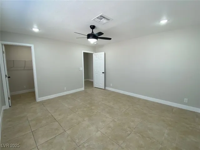 $2,200 | 3545 Moraga Drive, Las Vegas, NV 89103