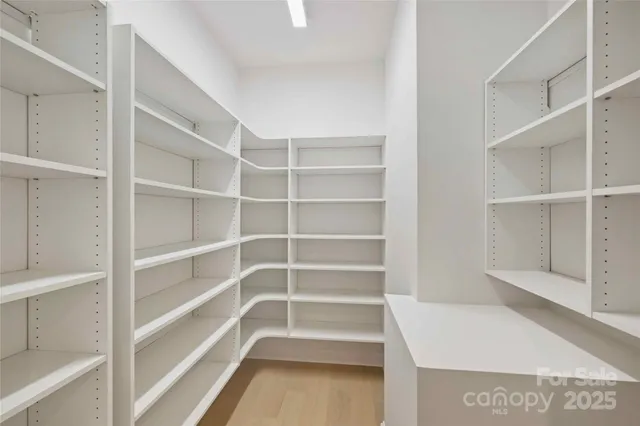 $1,825,000 | 7010 Chateau Bordeaux Lane, Charlotte, NC 28270