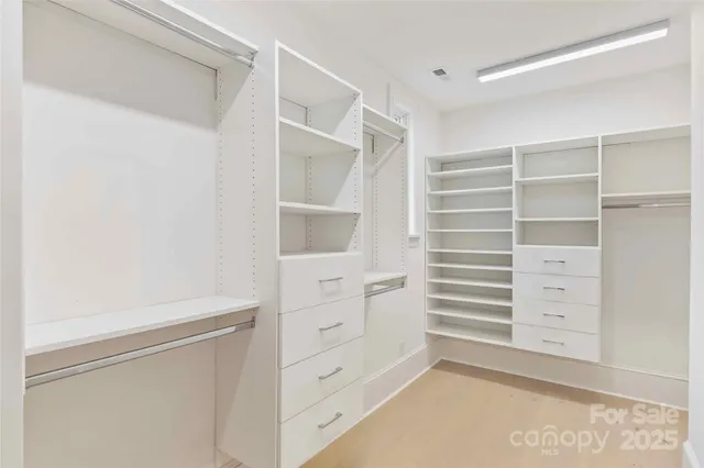 $1,825,000 | 7010 Chateau Bordeaux Lane, Charlotte, NC 28270