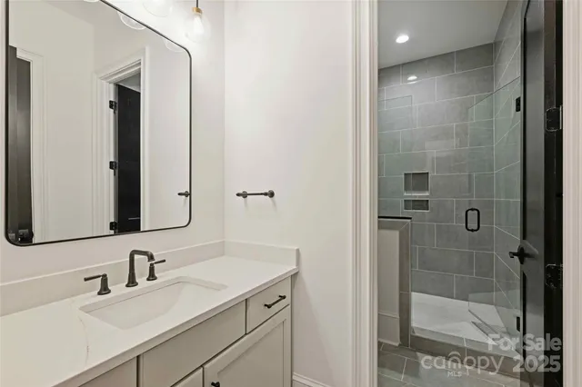 $1,825,000 | 7010 Chateau Bordeaux Lane, Charlotte, NC 28270