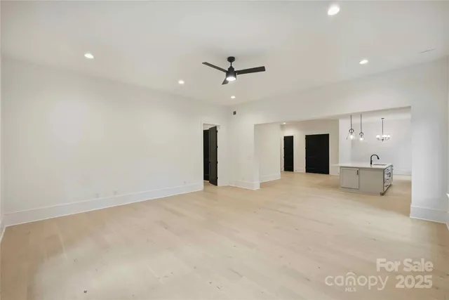 $1,825,000 | 7010 Chateau Bordeaux Lane, Charlotte, NC 28270