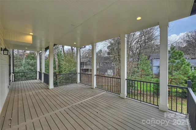 $1,825,000 | 7010 Chateau Bordeaux Lane, Charlotte, NC 28270