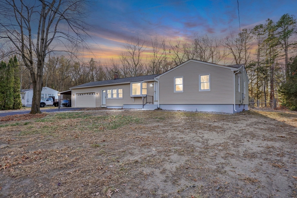 3 Greenacre Road South Hadley, MA 01075 - Photo 1 of 40 Gallery Image 1