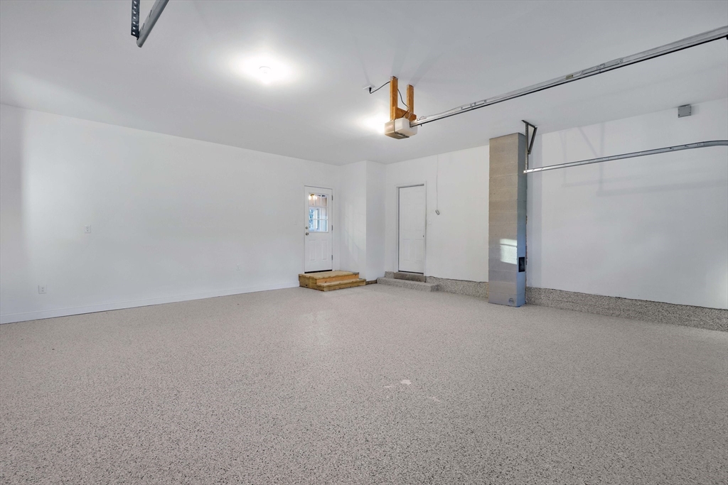 3 Greenacre Road South Hadley, MA 01075 - Photo 5 of 40 Gallery Image 5
