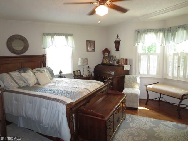 3792 Welcome-Arcadia Road Lexington, NC 27295 - Photo 12 of 30 Master Bedroom with Bay Window