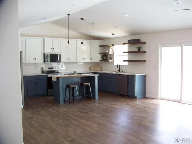 $349,900 | 622 Scottsvale Drive, Rolla, MO 65401