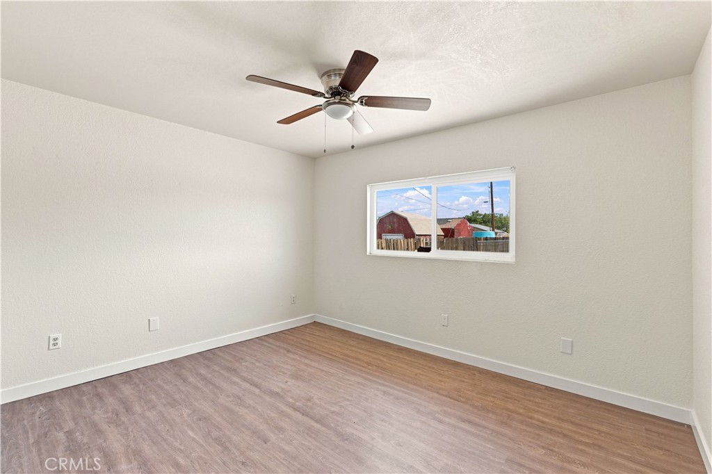 21021 Geronimo Road Apple Valley, CA 92308 - Photo 17 of 37