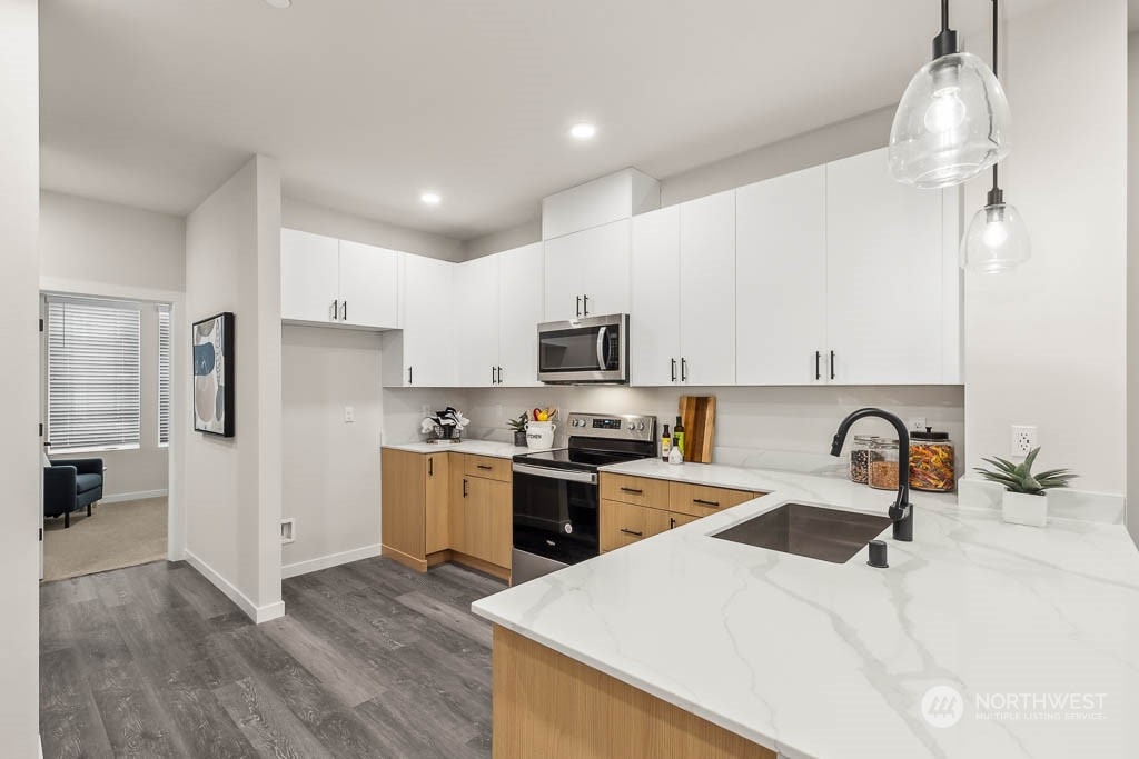 16124 Cascadian Way, Unit G1 Bothell, WA 98012 - Photo 8 of 24 Gallery Image 8