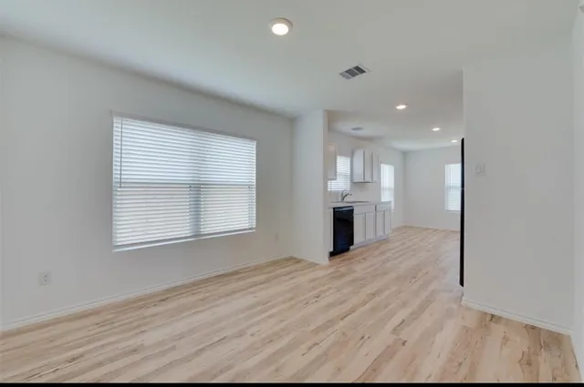 $2,090 | 11020 South Lake Mist Lane, Willis, TX 77318