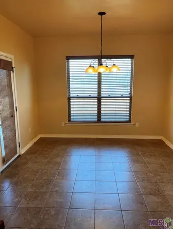 $2,100 | 9437 Redwood Lake Boulevard, Zachary, LA 70791
