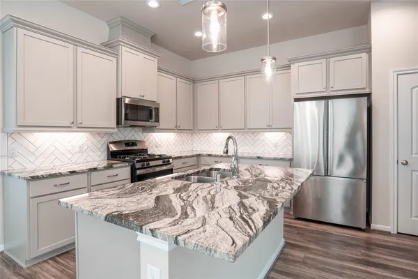 $2,775 | 16119 Northern Cardinal Lane, Cypress, TX 77433