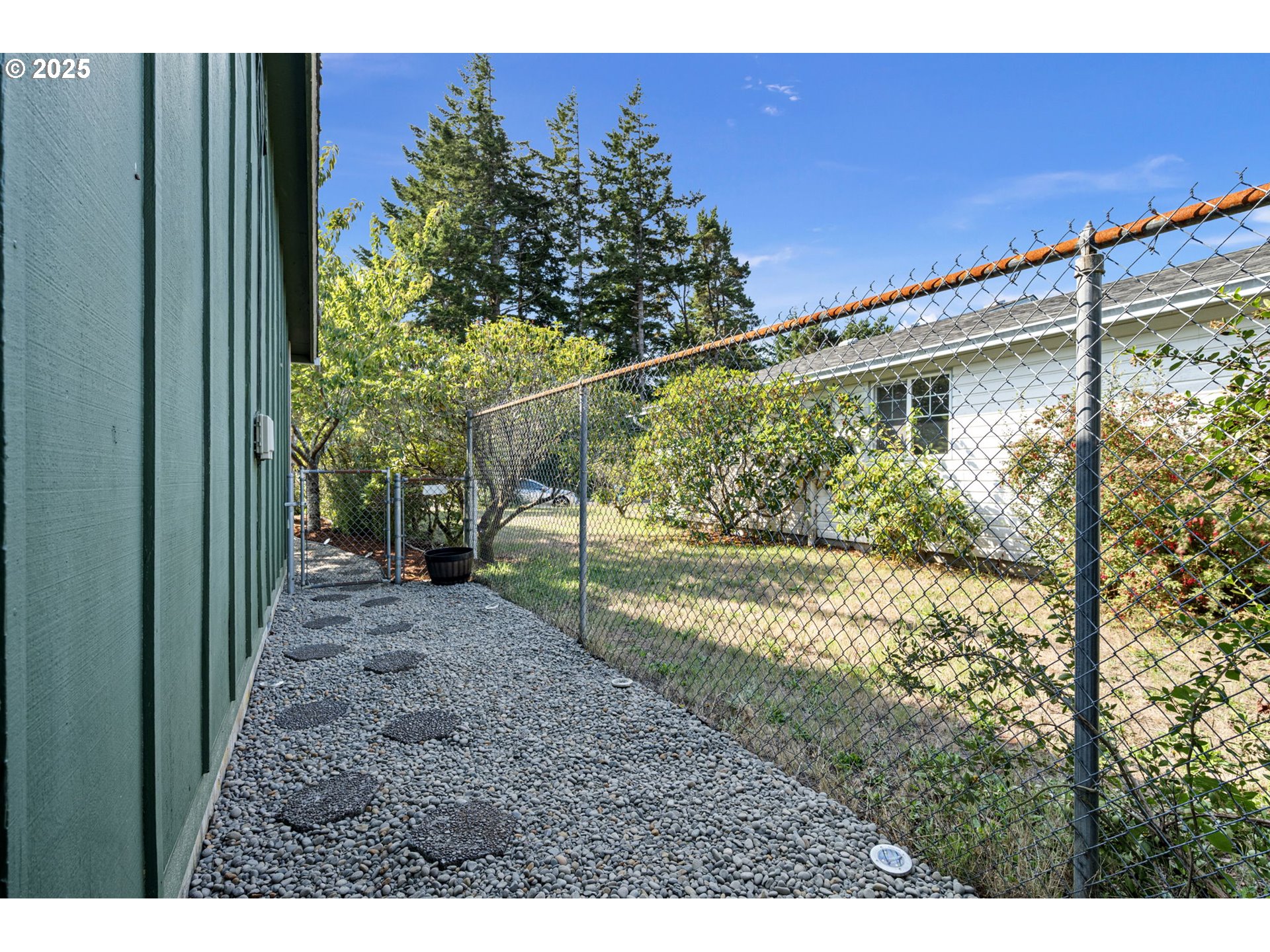 2105 16th Street Florence, OR 97439 - Photo 38 of 48 a view of a backyard