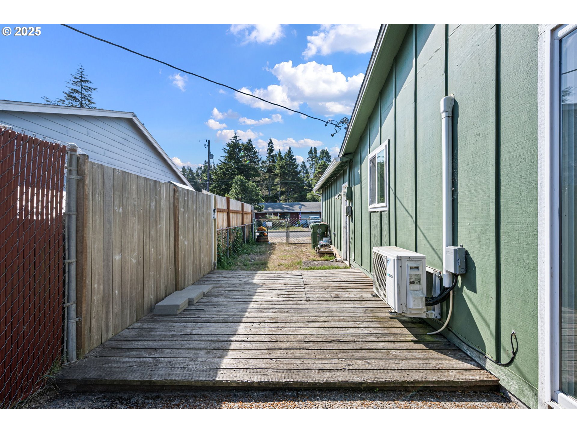 2105 16th Street Florence, OR 97439 - Photo 41 of 48 a view of outdoor space