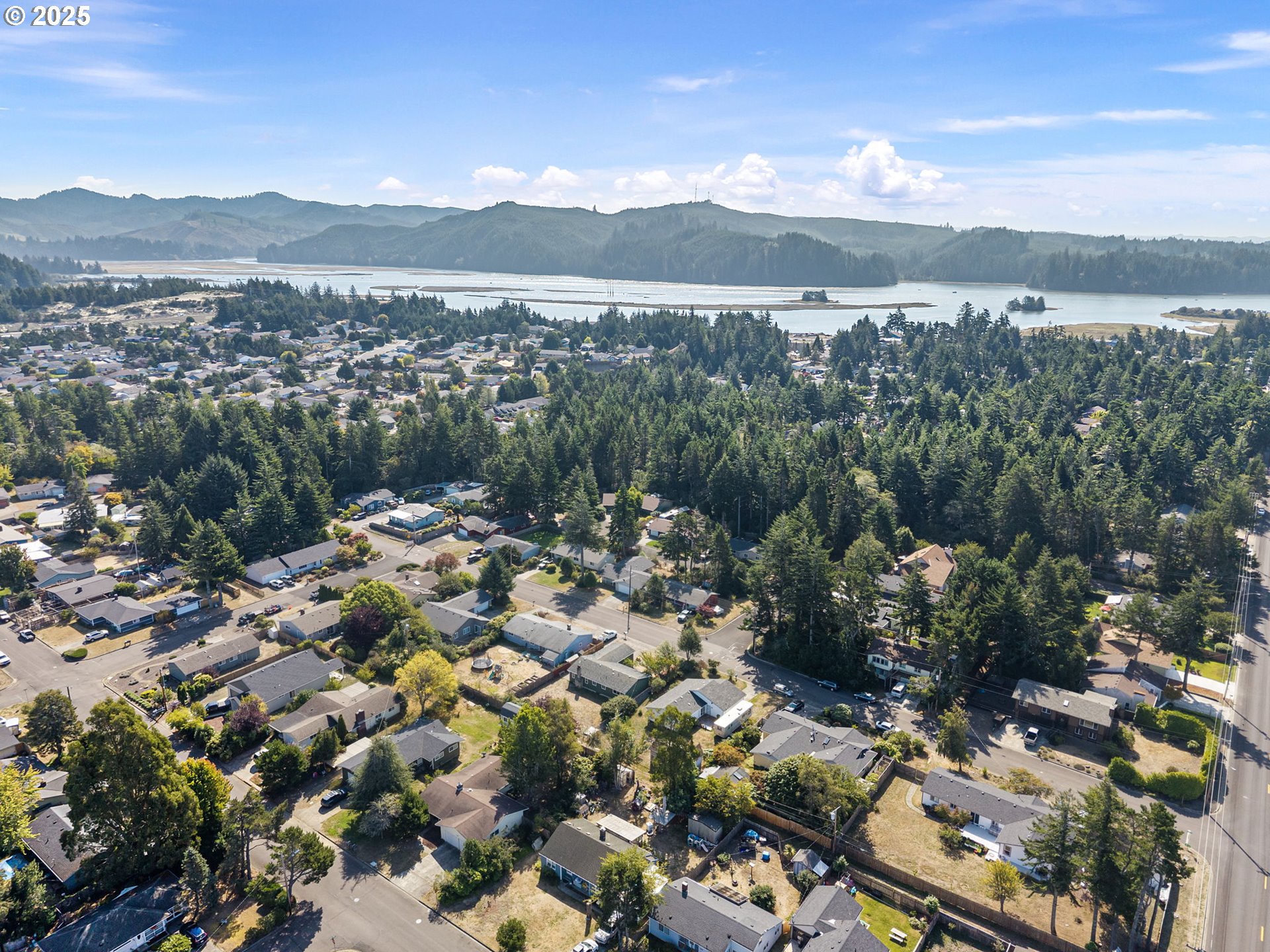 2105 16th Street Florence, OR 97439 - Photo 47 of 48 a view of a city