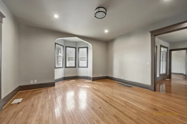 $255,000 | 2522 East State Street, Rockford, IL 61107