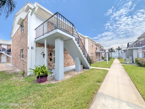 $1,600 | 190 East Olmstead Drive, Unit E10, Titusville, FL 32780