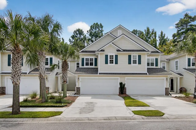 $2,140 | 5150 Trump Street, Unit 103, North Charleston, SC 29420