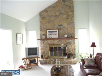 811 Marlboro Spring Road Kennett Square, PA 19348 - Photo 5 of 12 Family Room