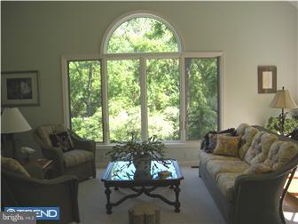 811 Marlboro Spring Road Kennett Square, PA 19348 - Photo 6 of 12 Sun Room