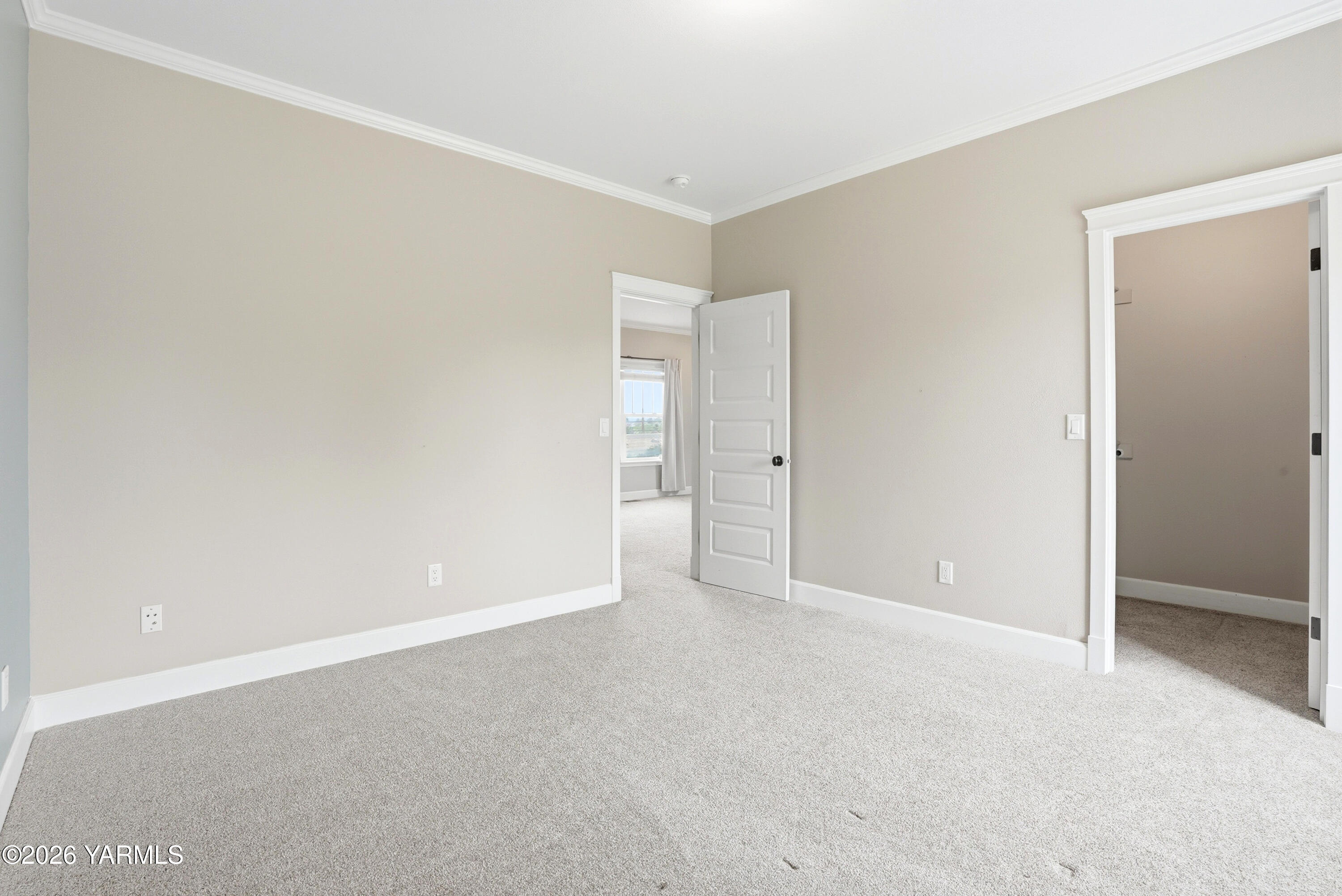 230 Albro Road Sunnyside, WA 98944 - Photo 25 of 46 a view of an empty room