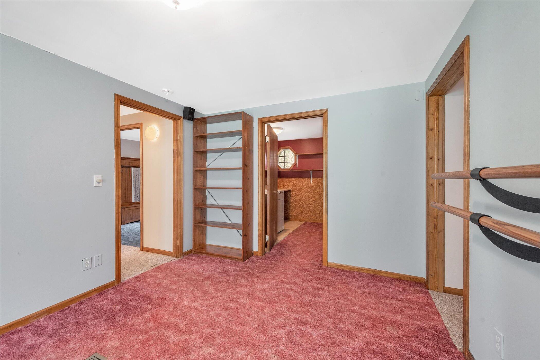 49444 Rush Lake Road Hartford, MI 49057 - Photo 16 of 54 Family Room