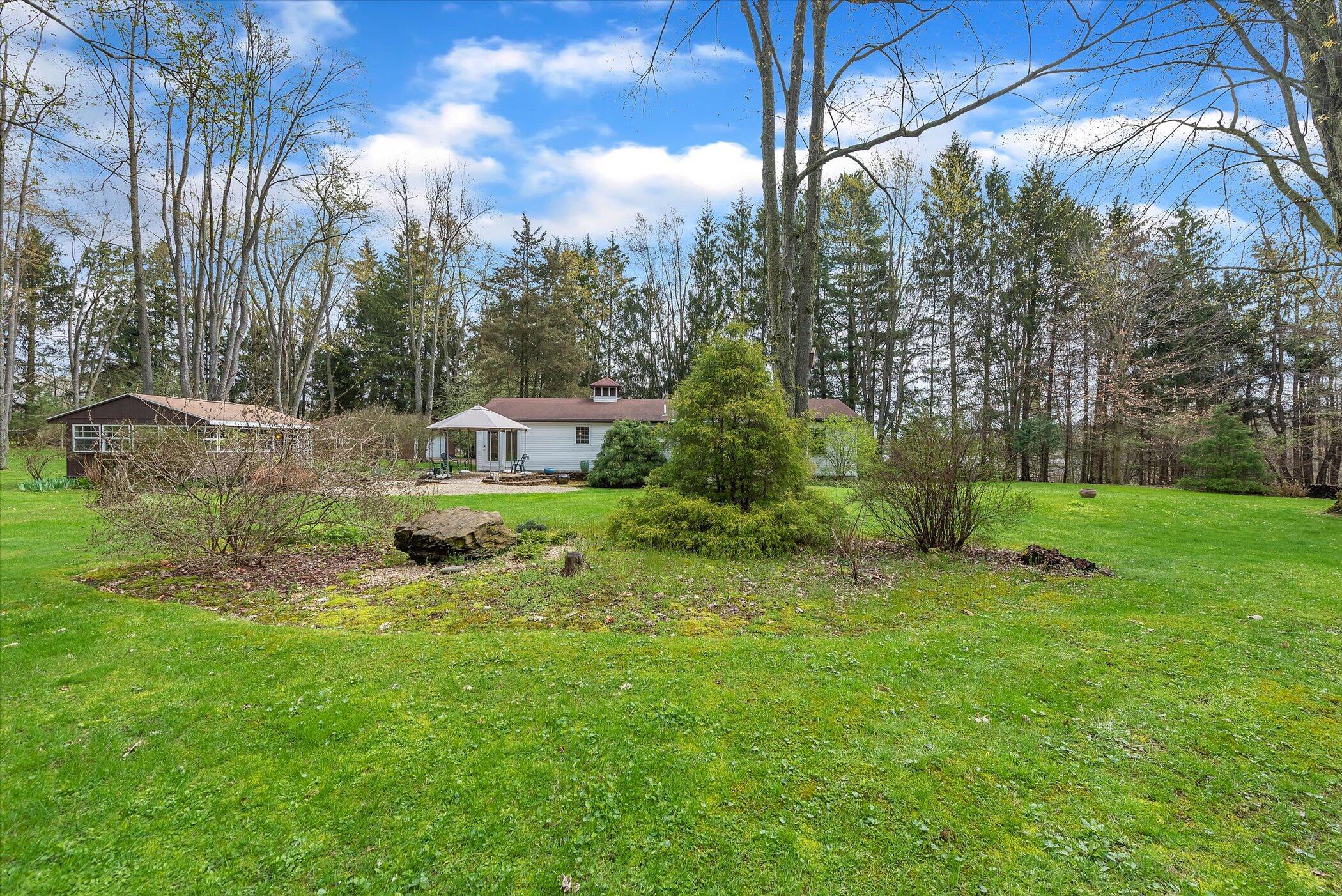 49444 Rush Lake Road Hartford, MI 49057 - Photo 36 of 54 Landscaped Area