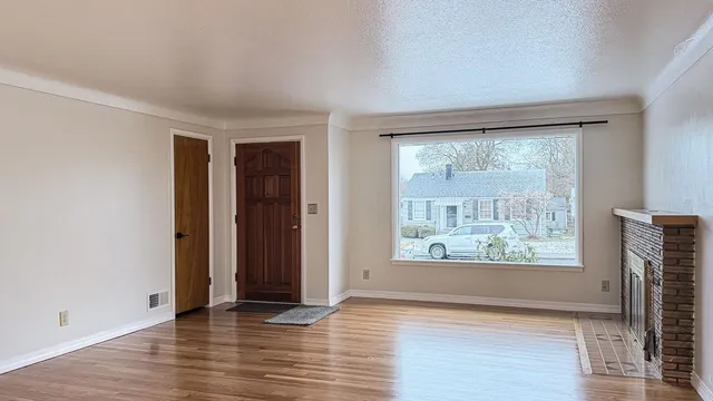 $369,900 | 2211 West Wabash Avenue, Spokane, WA 99205