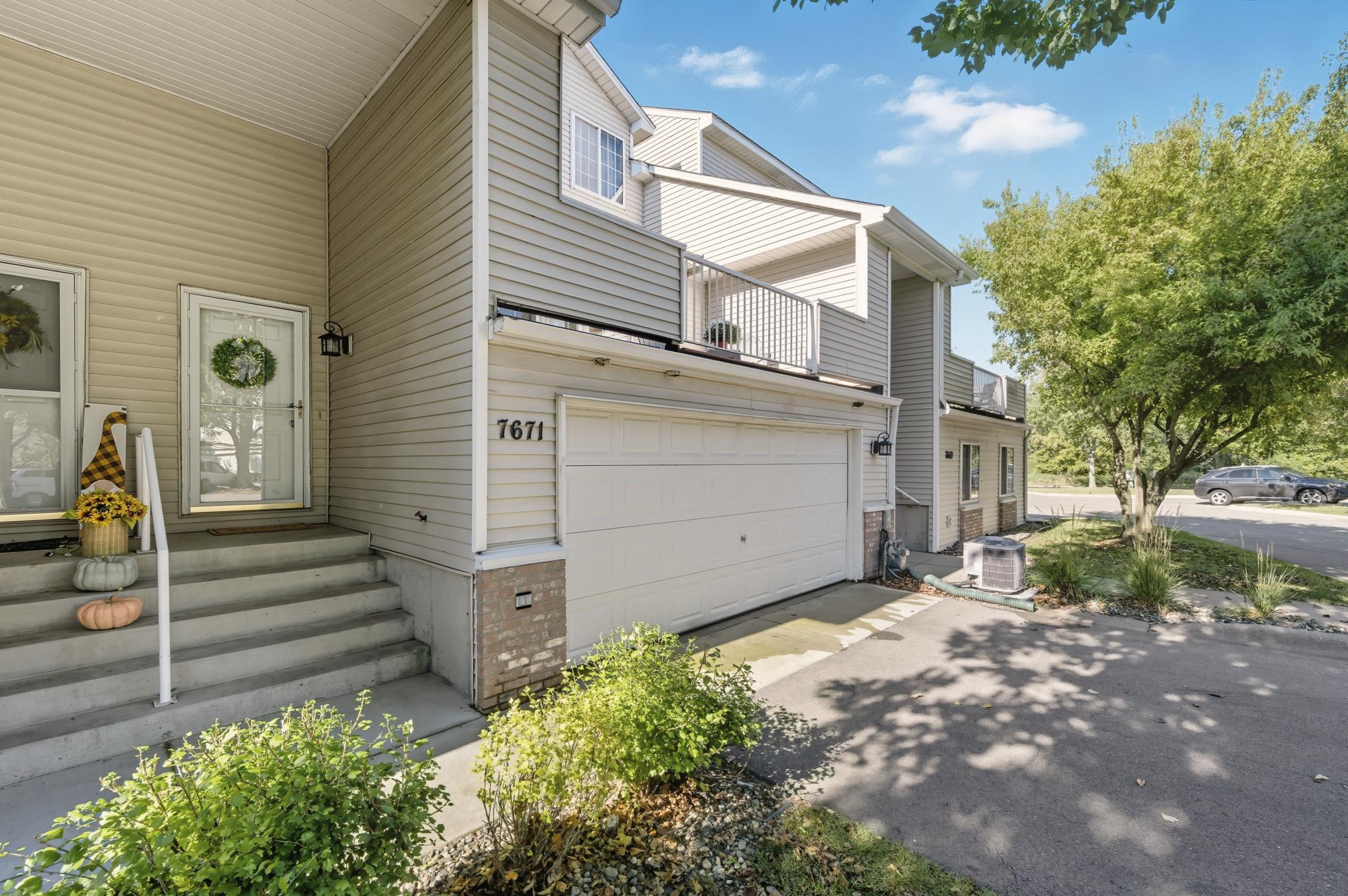 7671 Nicholas Way Chanhassen, MN 55317 - Photo 6 of 44