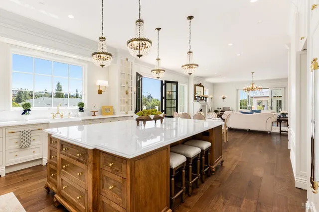 $2,195,000 | 3724 Lakebriar Place, Santa Rosa, CA 95403