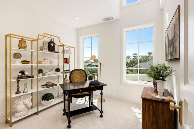 $2,195,000 | 3724 Lakebriar Place, Santa Rosa, CA 95403