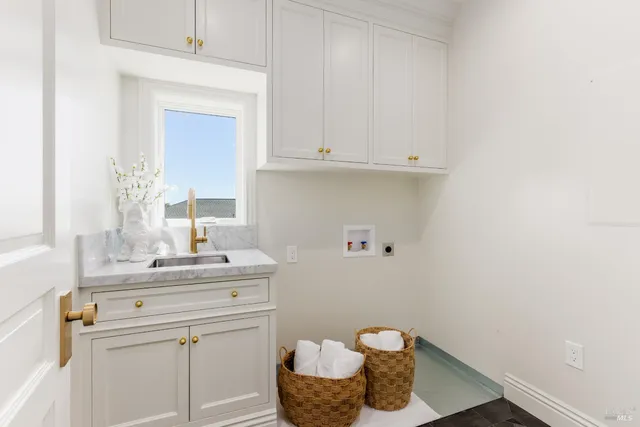 $2,195,000 | 3724 Lakebriar Place, Santa Rosa, CA 95403