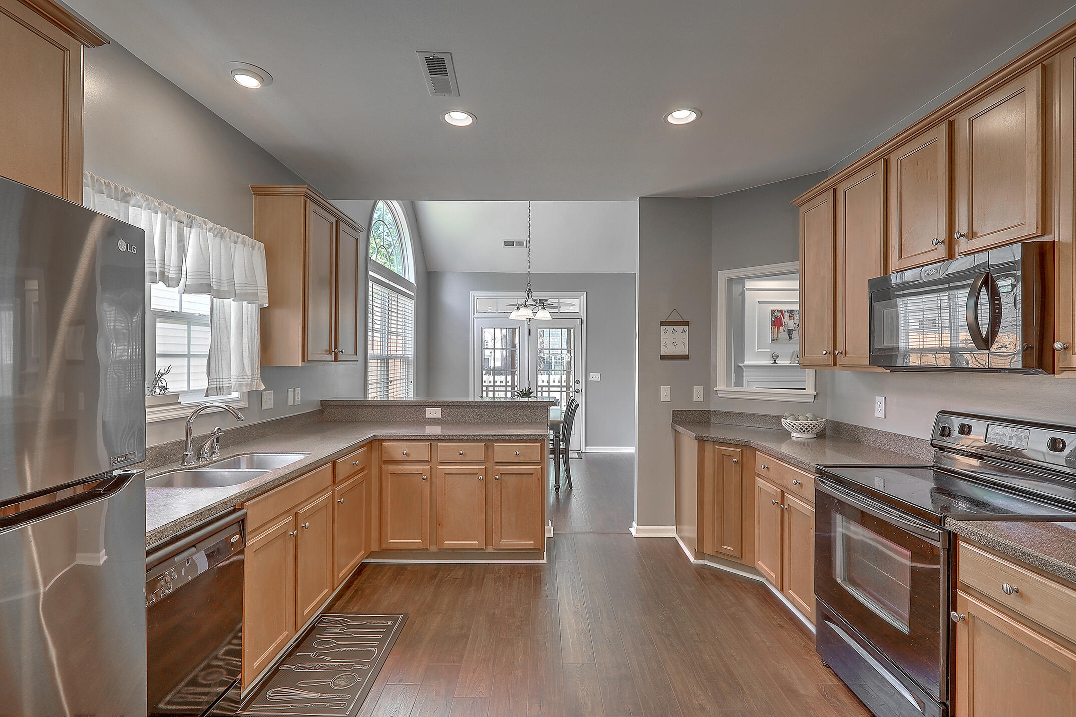 9414 Ayscough Road Summerville, SC 29485 - Photo 15 of 31 1R3A7416_17_18_19_20_21_22