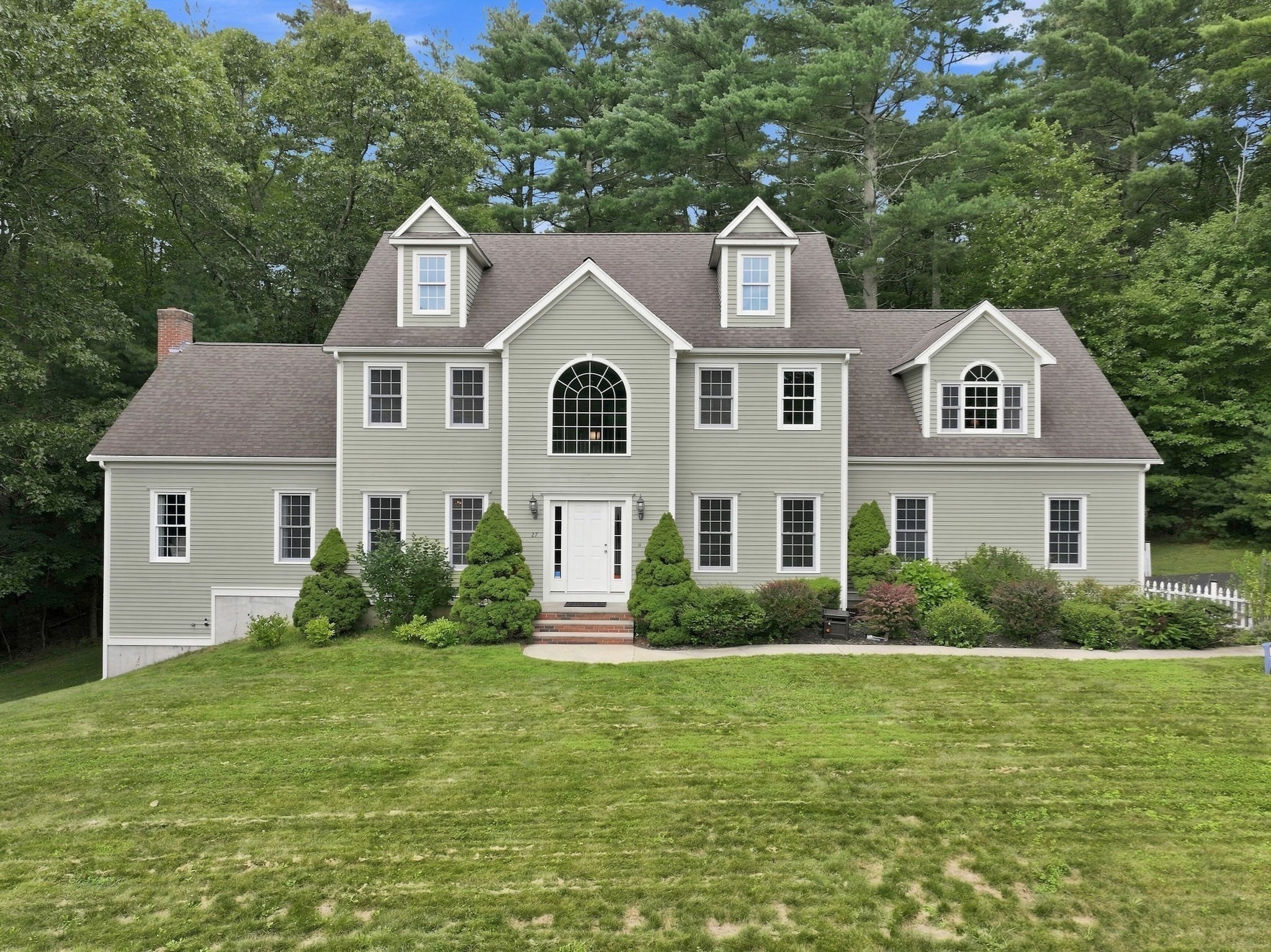 27 Juniper Road Upton, MA 01568 - Photo 36 of 42 Gallery Image 36