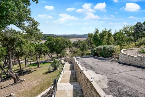 $1,690,000 | 17904 Crystal Cove, Jonestown, TX 78645