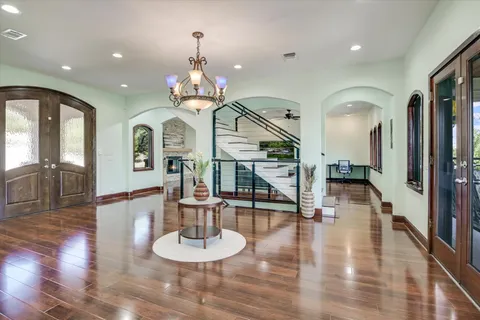 $1,690,000 | 17904 Crystal Cove, Jonestown, TX 78645