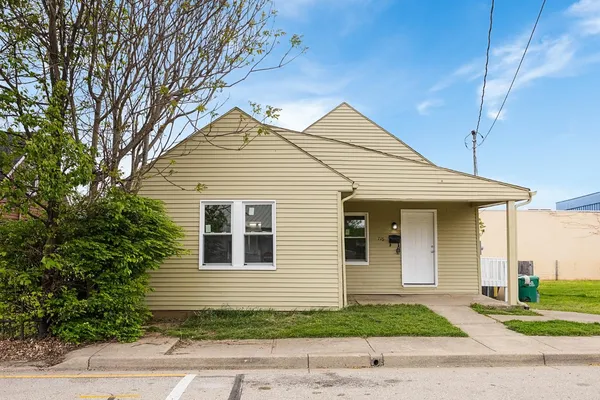 $259,900 | 116 West Tate Street, Lawrenceburg, IN 47025