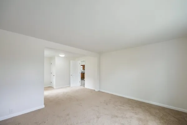 $259,900 | 116 West Tate Street, Lawrenceburg, IN 47025