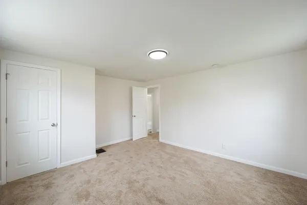 $259,900 | 116 West Tate Street, Lawrenceburg, IN 47025