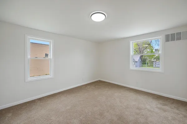 $259,900 | 116 West Tate Street, Lawrenceburg, IN 47025