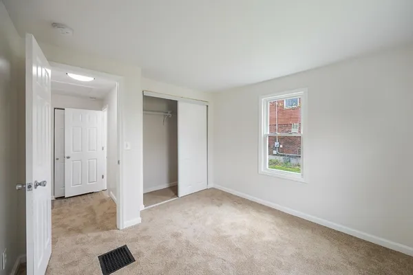 $259,900 | 116 West Tate Street, Lawrenceburg, IN 47025