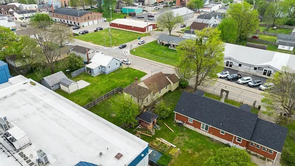 $259,900 | 116 West Tate Street, Lawrenceburg, IN 47025