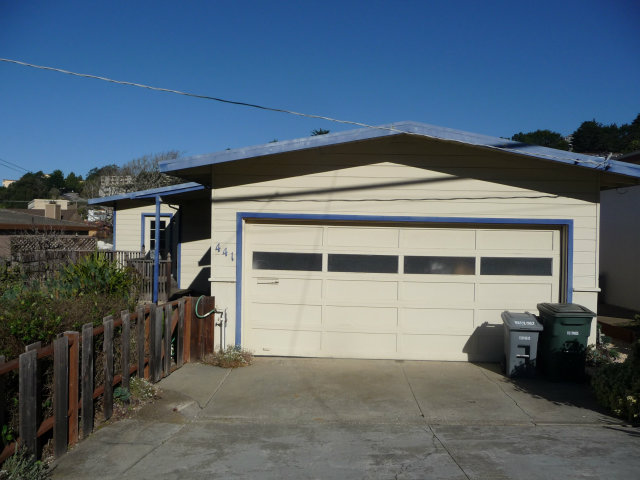 441 Brighton Road Pacifica, CA 94044 - Photo 1 of 18 a view of a car garage