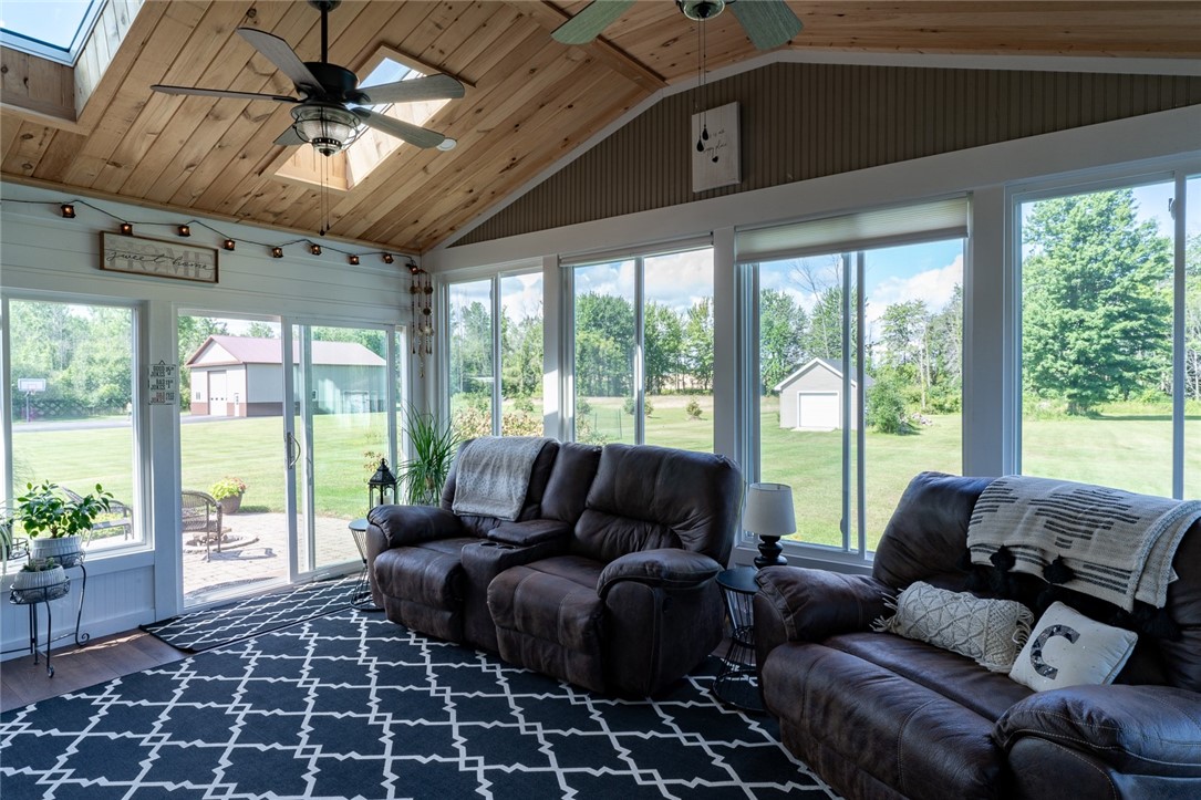 665 County Line Road Webster, NY 14580 - Photo 22 of 49