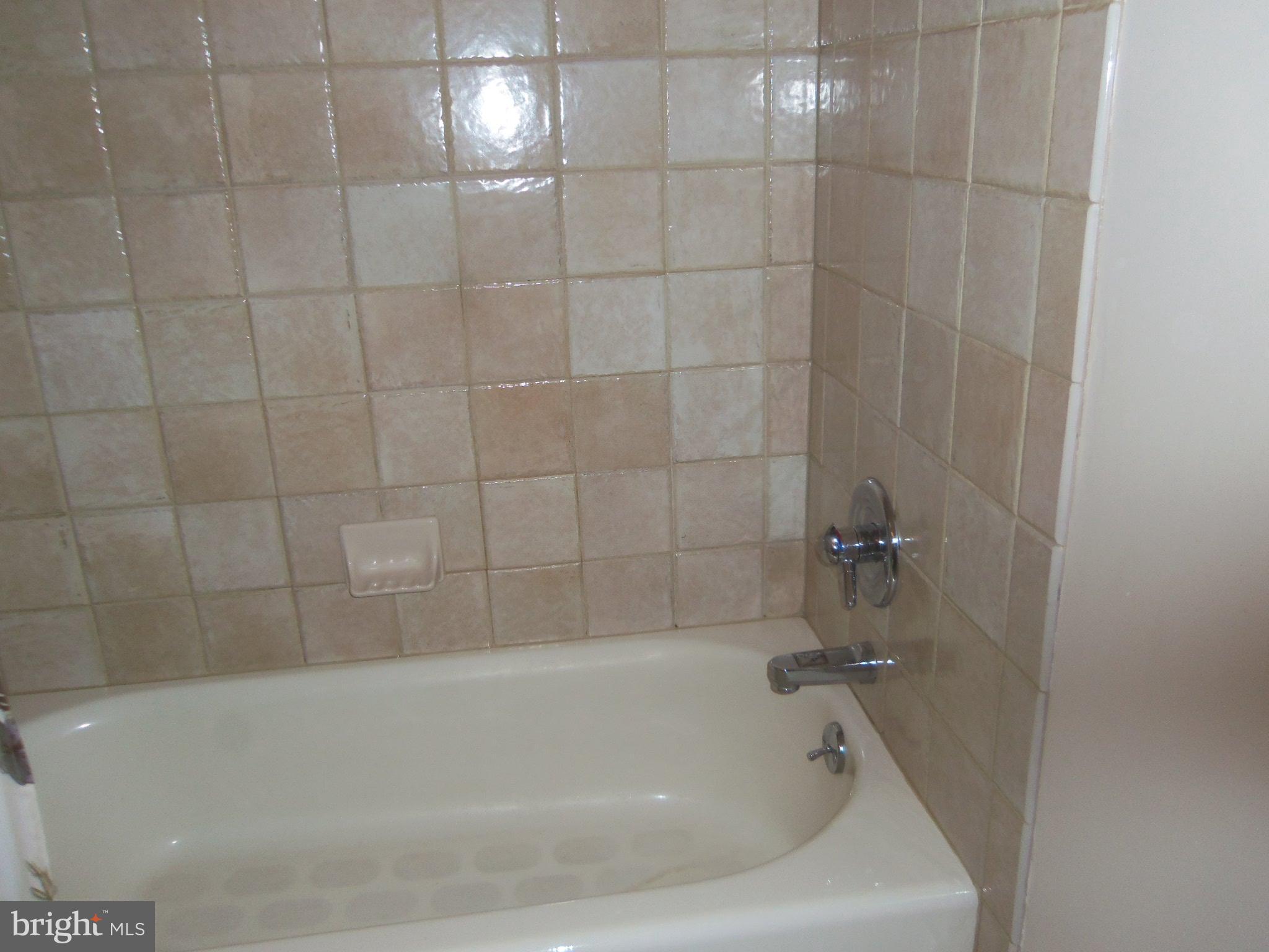 915 Phillips Road Warminster, PA 18974 - Photo 20 of 36 Gallery Image 20